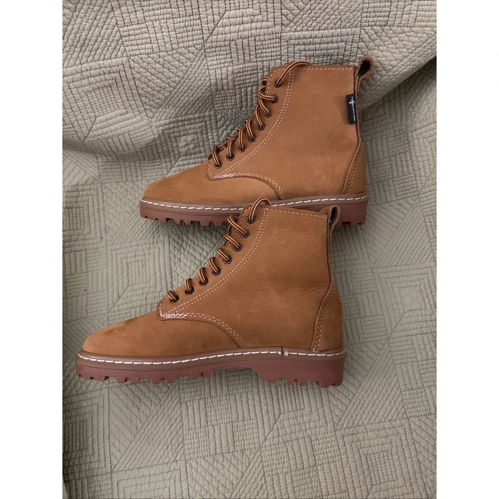 Vintage Eastland Womens 7M Tan Suede Lace Up Chukka Boots Made USA 780810